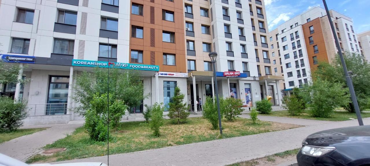 Аэропорт 15 Минут Экспо Бульвар Lägenhet Astana Exteriör bild